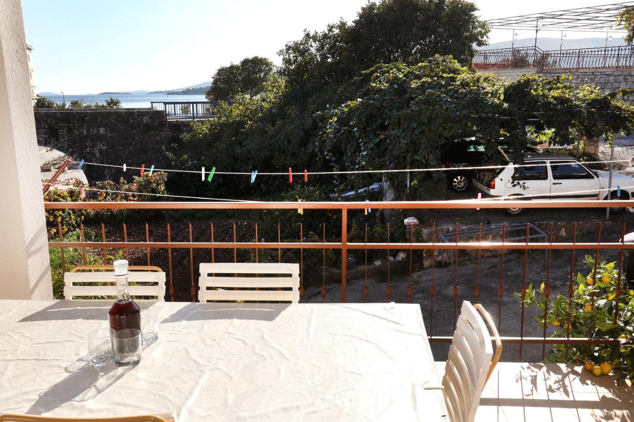 Apartman Gilan Seget Vranjica Exterior photo