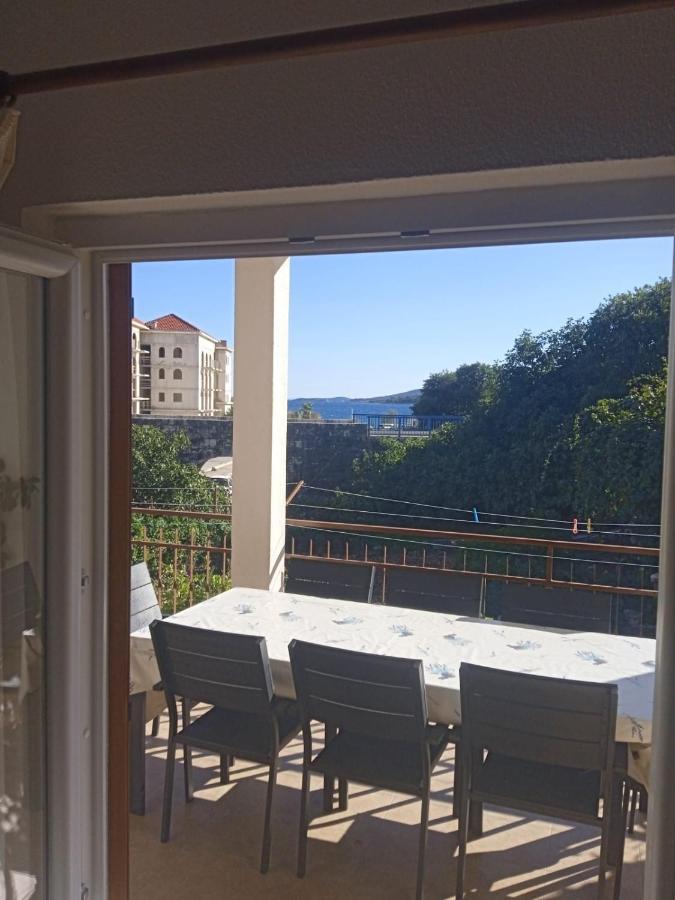 Apartman Gilan Seget Vranjica Exterior photo